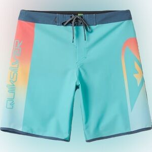 Quiksilver • NWT $60 Turquoise and Multicolor Board Shorts 20”